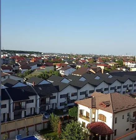 Lejlighed Cu 2 Militari Resident